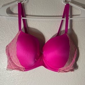 VICTORIA SECRET BRA HOT PINK. LINED DEMI/ DEMI-BUSTE DOUBLE  36D